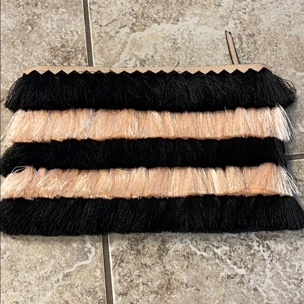 Stella and Dot Clutch